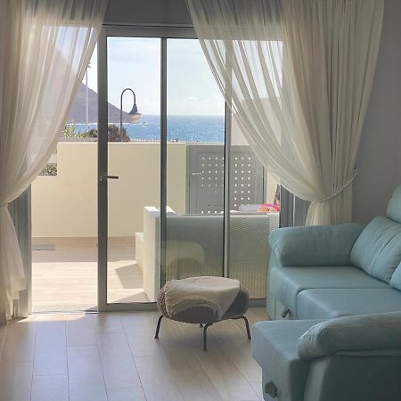 A Beautiful Apartment With A Beach View - La Tejita - El Medano ภายนอก รูปภาพ