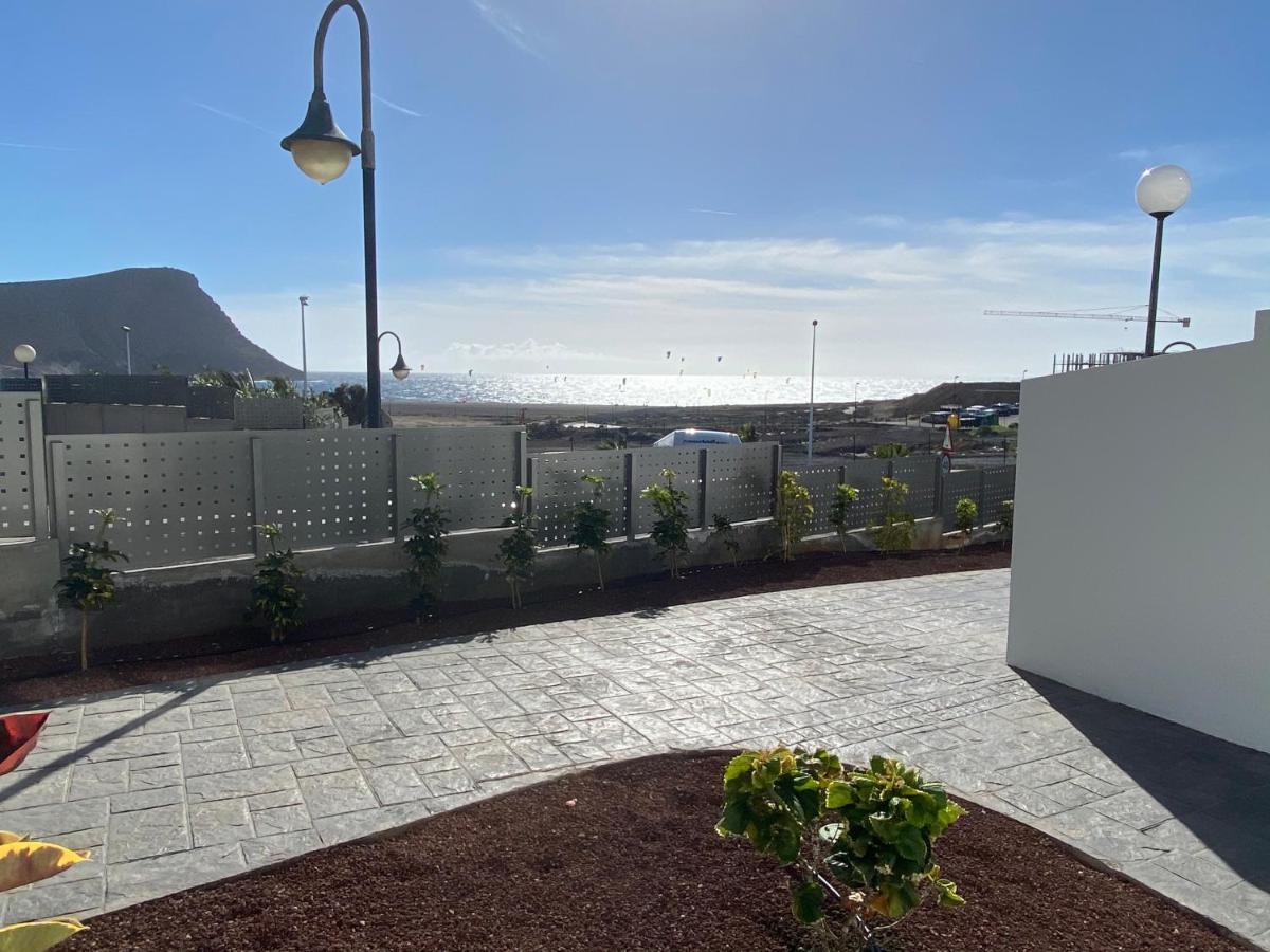 A Beautiful Apartment With A Beach View - La Tejita - El Medano ภายนอก รูปภาพ