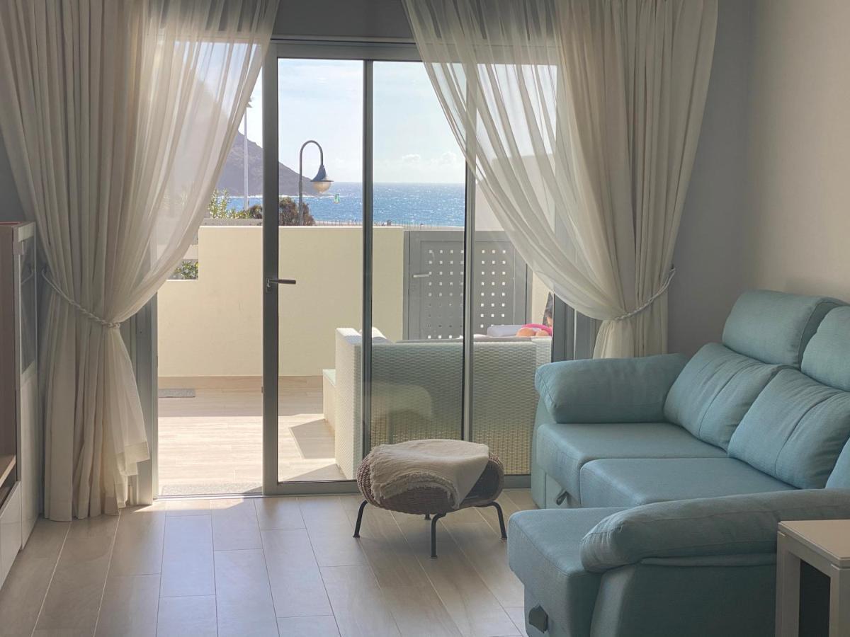 A Beautiful Apartment With A Beach View - La Tejita - El Medano ภายนอก รูปภาพ