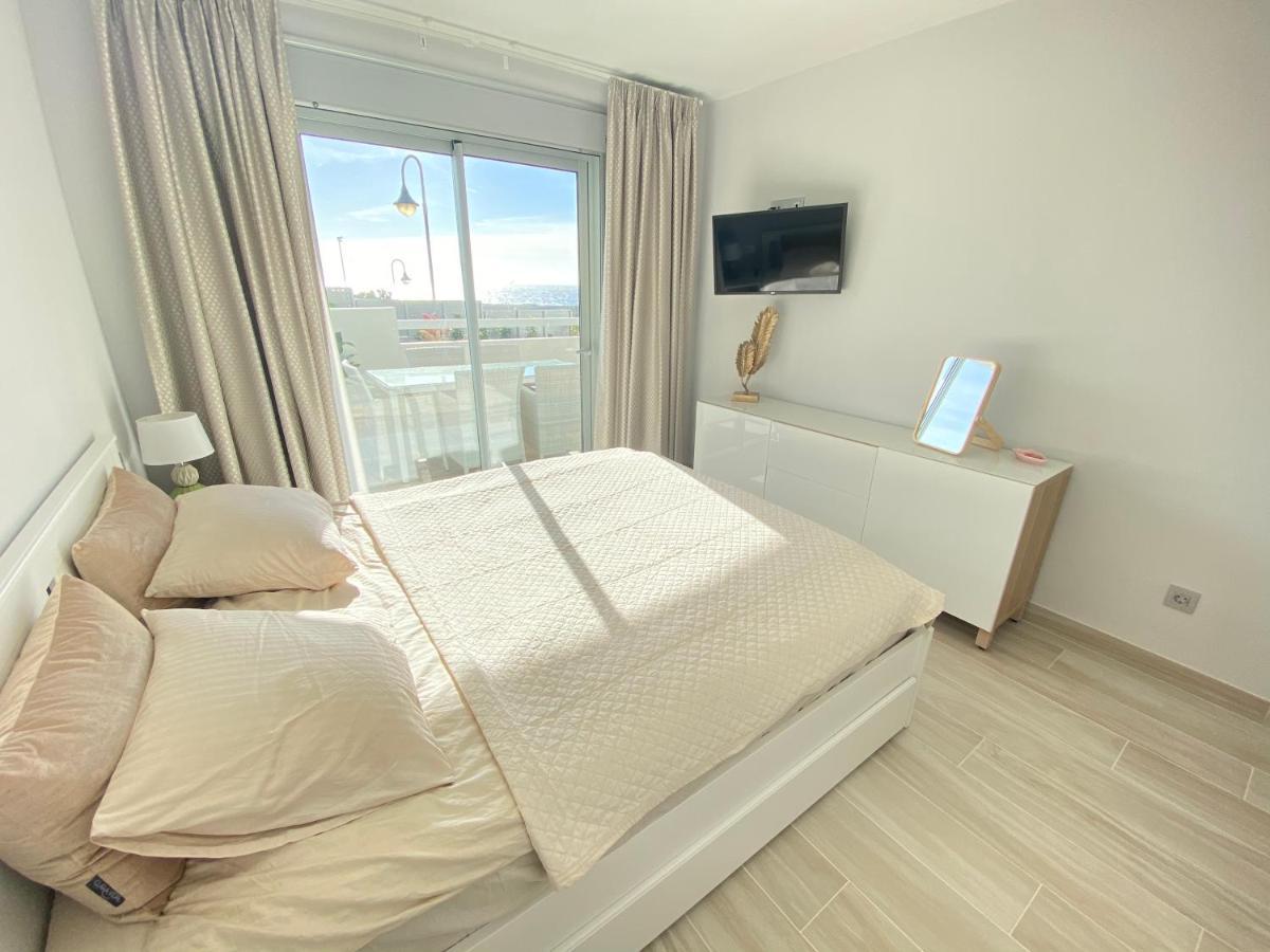 A Beautiful Apartment With A Beach View - La Tejita - El Medano ภายนอก รูปภาพ