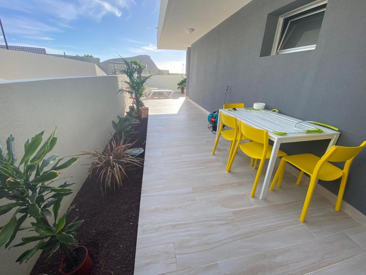 A Beautiful Apartment With A Beach View - La Tejita - El Medano ภายนอก รูปภาพ